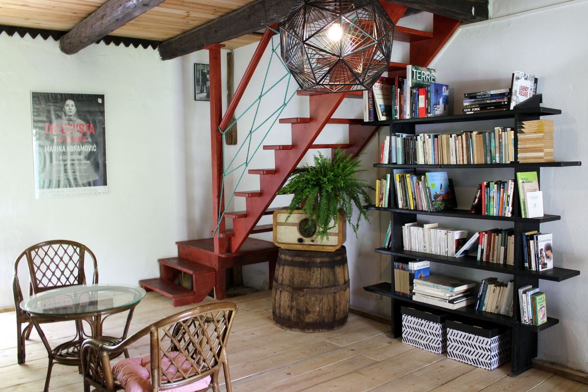 Library for guests in Letnia Kuchnia B&B